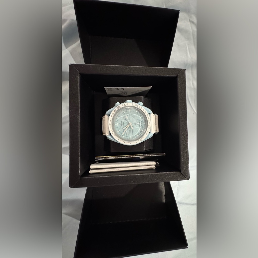 Swatch x Omega Moon Swatch
